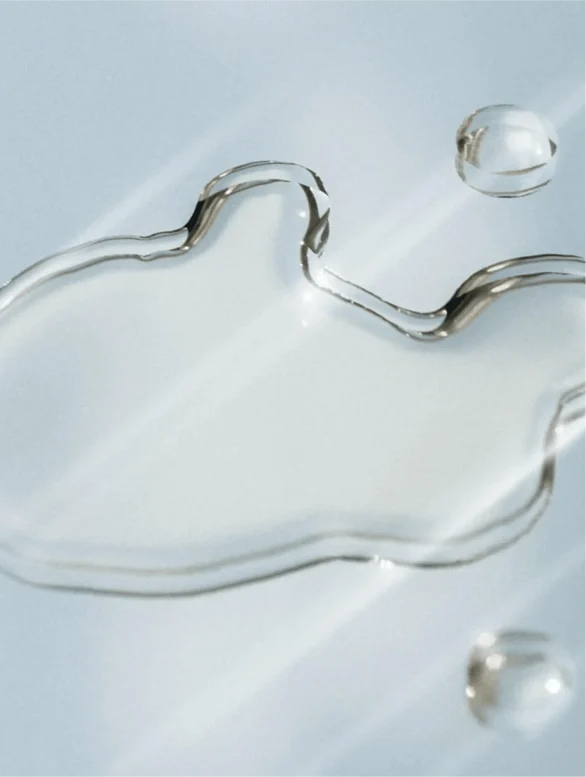 SolSkin Hydrating Micellar Cleansing Water
