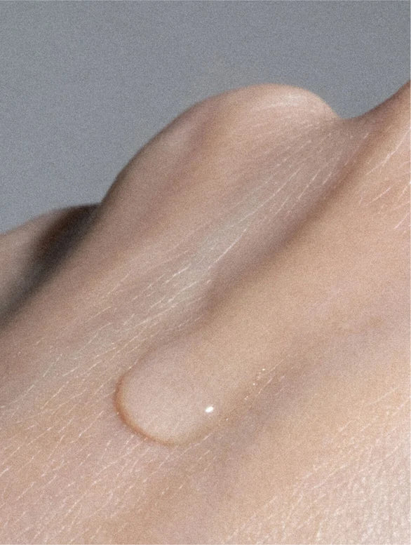 SolSkin Hydrating Micellar Cleansing Water